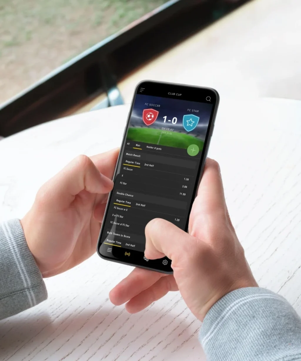 497411_football-betting-mobile-nov13